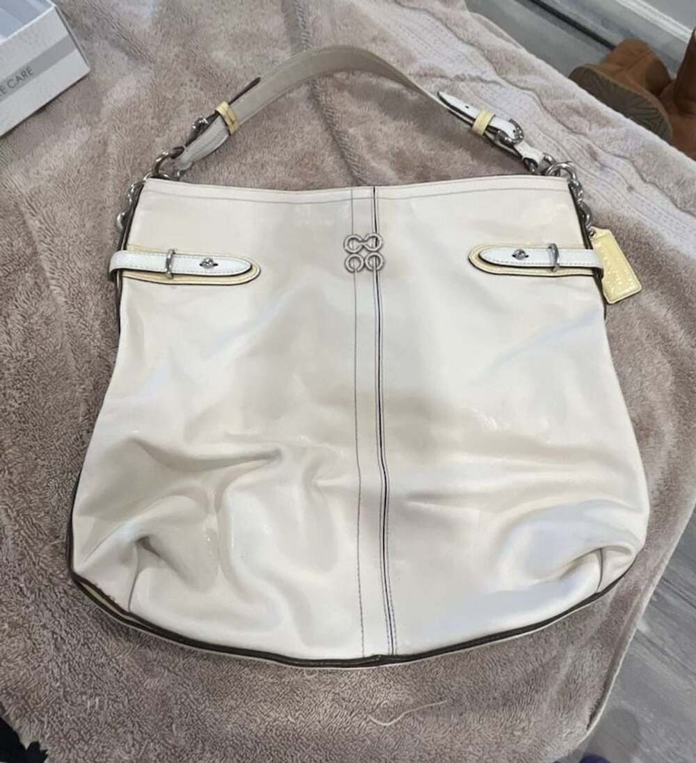 Coach Colette Cream Leather Shoulder Bag Hobo Handbag